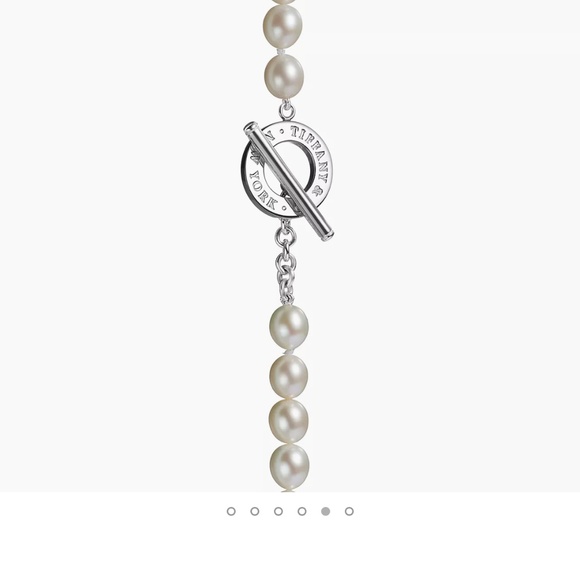 Tiffany Pearl Necklace: Freshwater Pearl Toggle - Picture 2 of 5